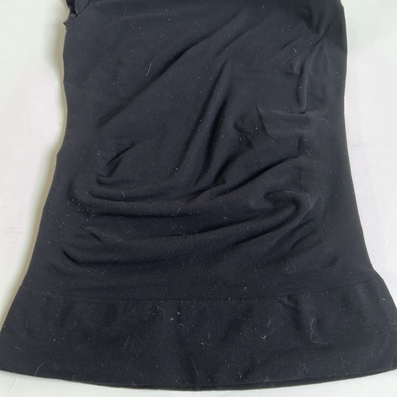 Spanx black scoop neck cap sleeve body shaper shapewear - Picture 15 of 16